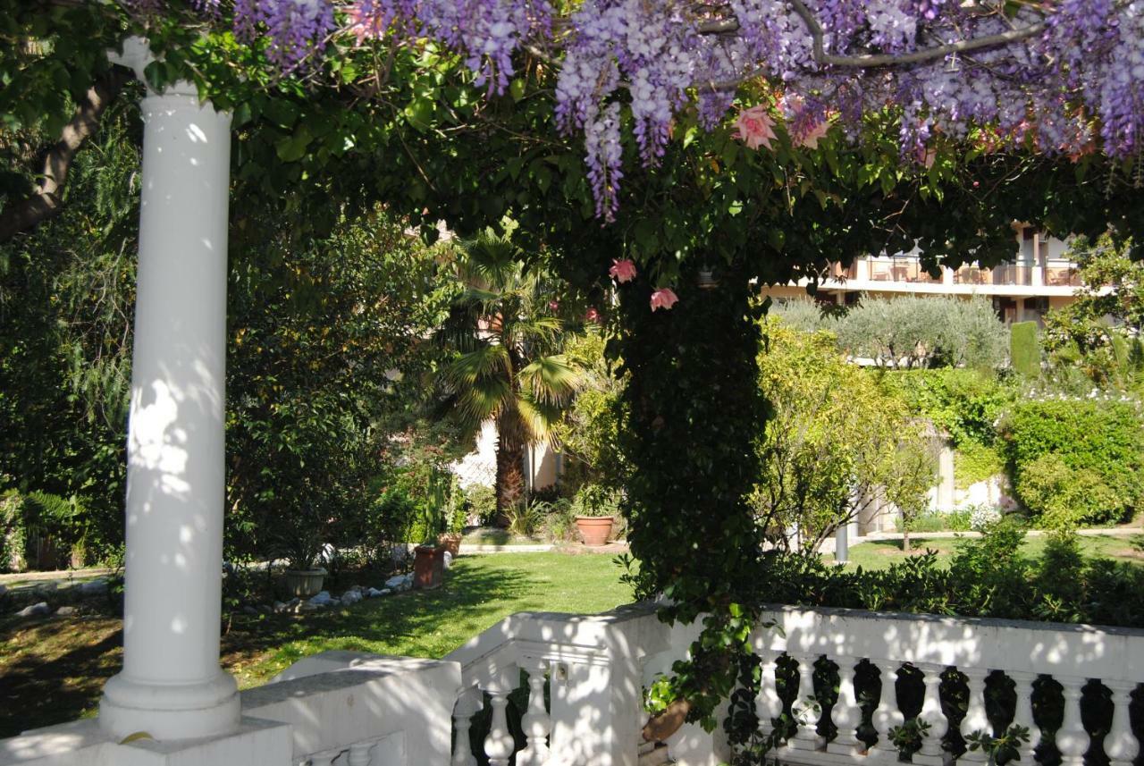 Apartment Les Palmiers A 700m De La Nizza